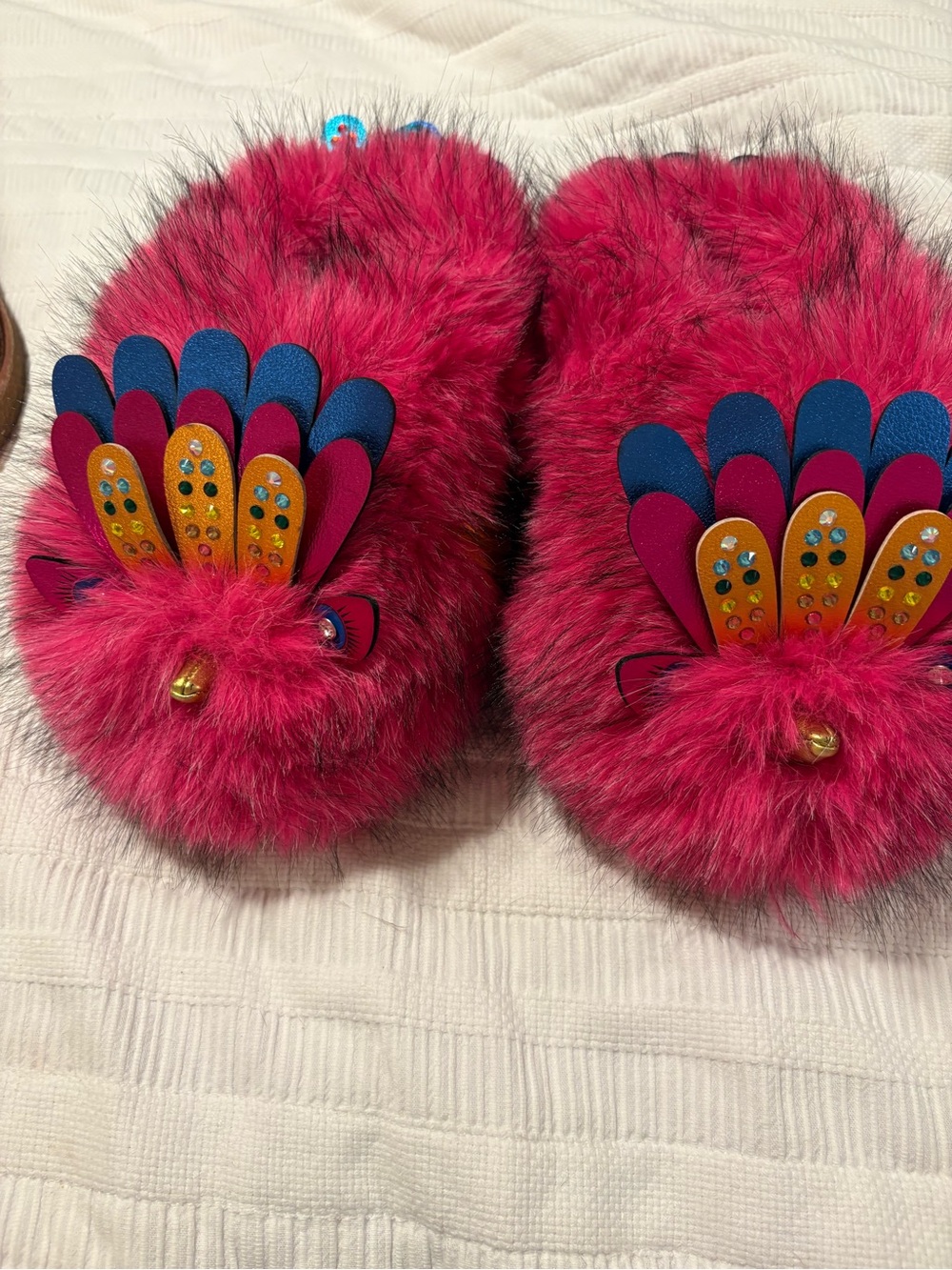 Kurt Geiger Eagle Fluff Slippers - Picture 7 of 7